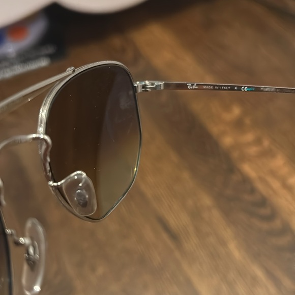 Silver mirrored RayBans - Picture 3 of 3